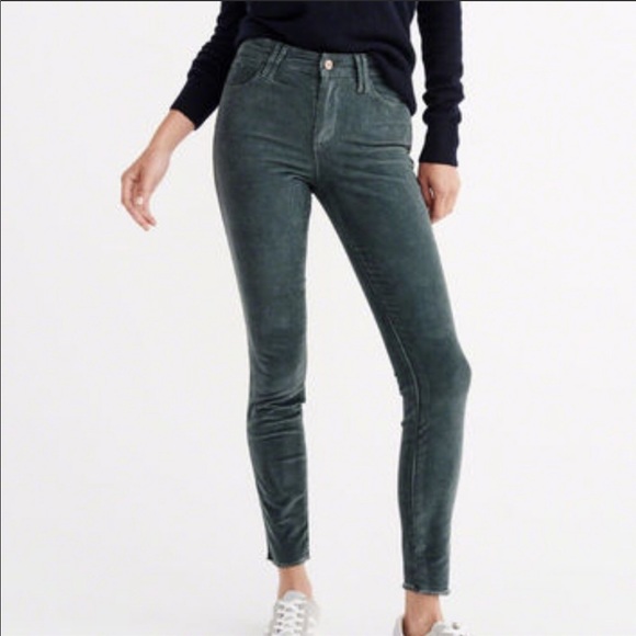 Abercrombie & Fitch Pants - Abercrombie & Fitch Green Corduroy Pants
